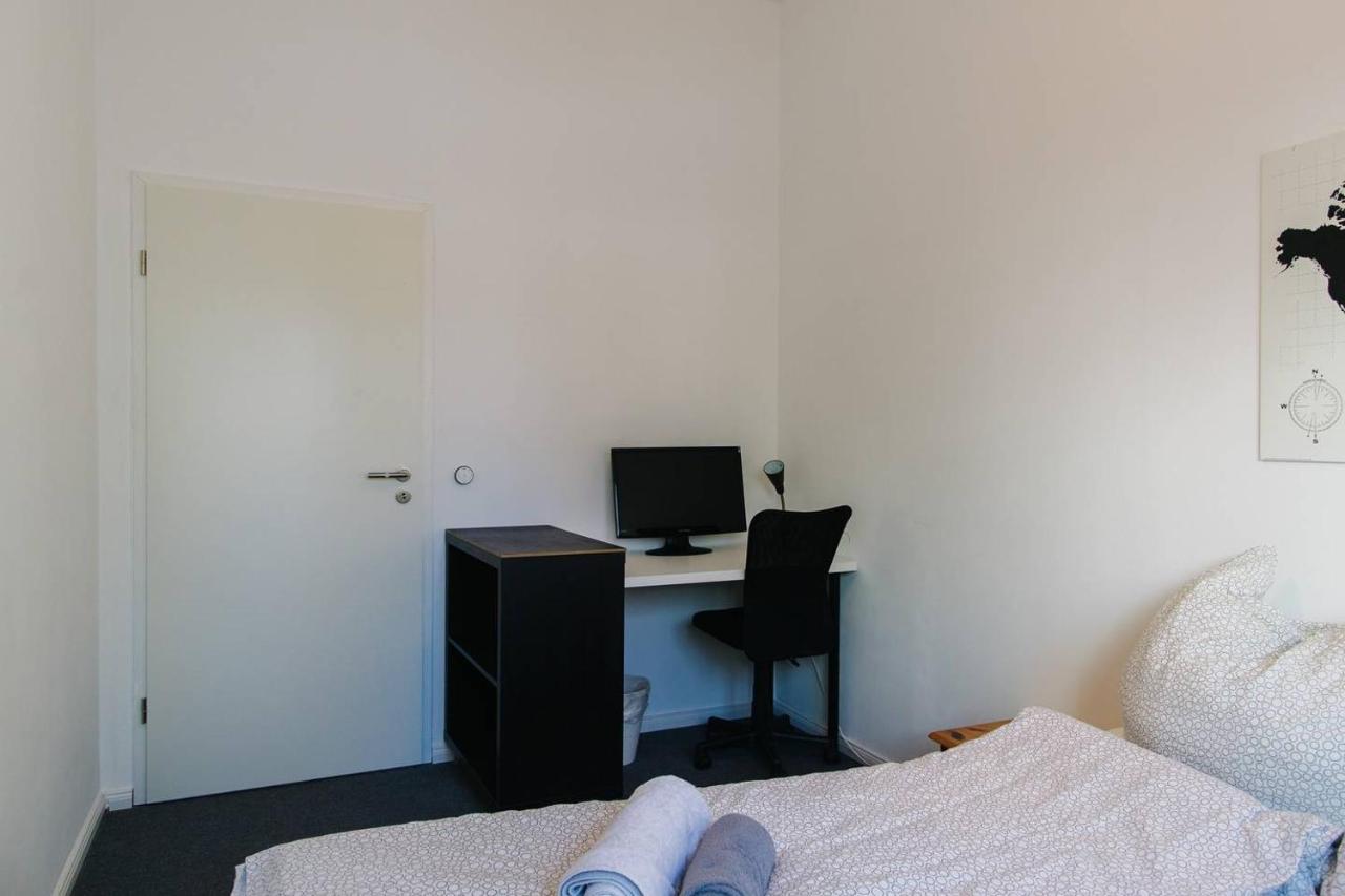 برلين Apartment With 3 Bedroom +1.5 Bthrm +A/C In Prenzlauer Berg المظهر الخارجي الصورة