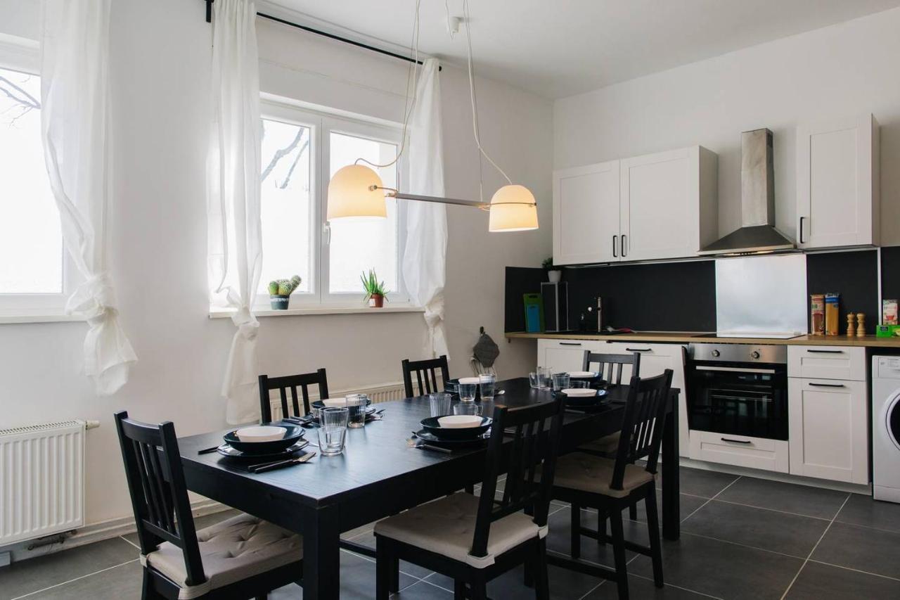 برلين Apartment With 3 Bedroom +1.5 Bthrm +A/C In Prenzlauer Berg المظهر الخارجي الصورة