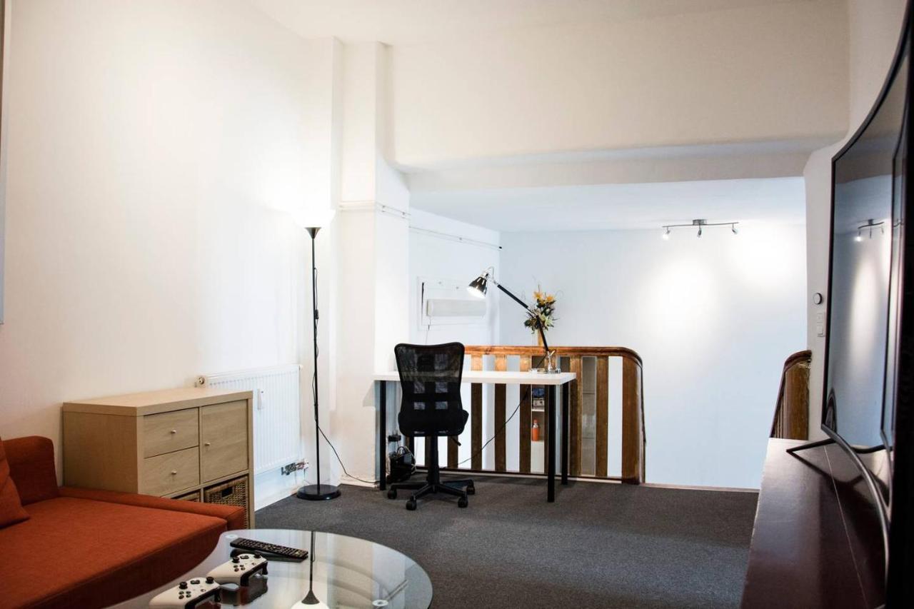 برلين Apartment With 3 Bedroom +1.5 Bthrm +A/C In Prenzlauer Berg المظهر الخارجي الصورة