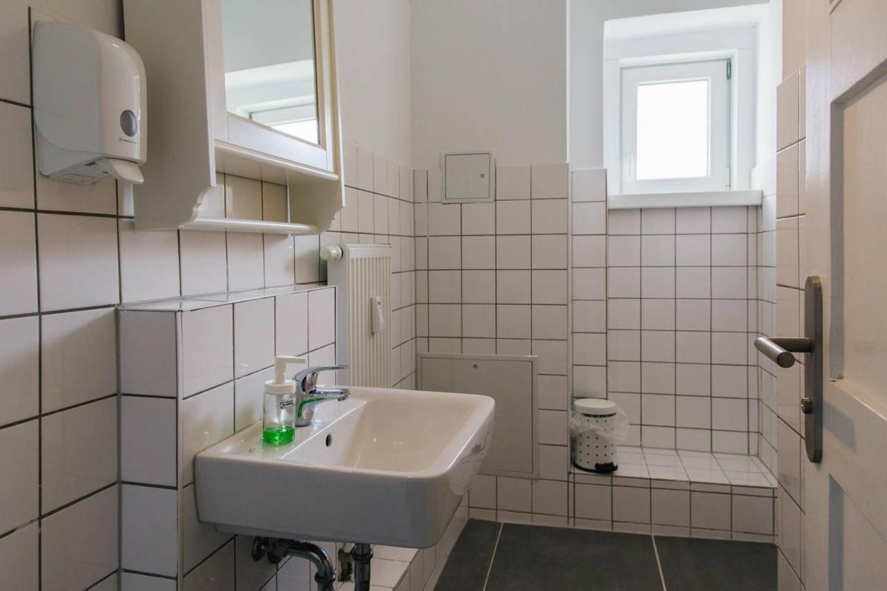 برلين Apartment With 3 Bedroom +1.5 Bthrm +A/C In Prenzlauer Berg المظهر الخارجي الصورة
